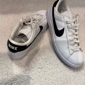 Nike - White Leather Tennis Shoes - Size 9